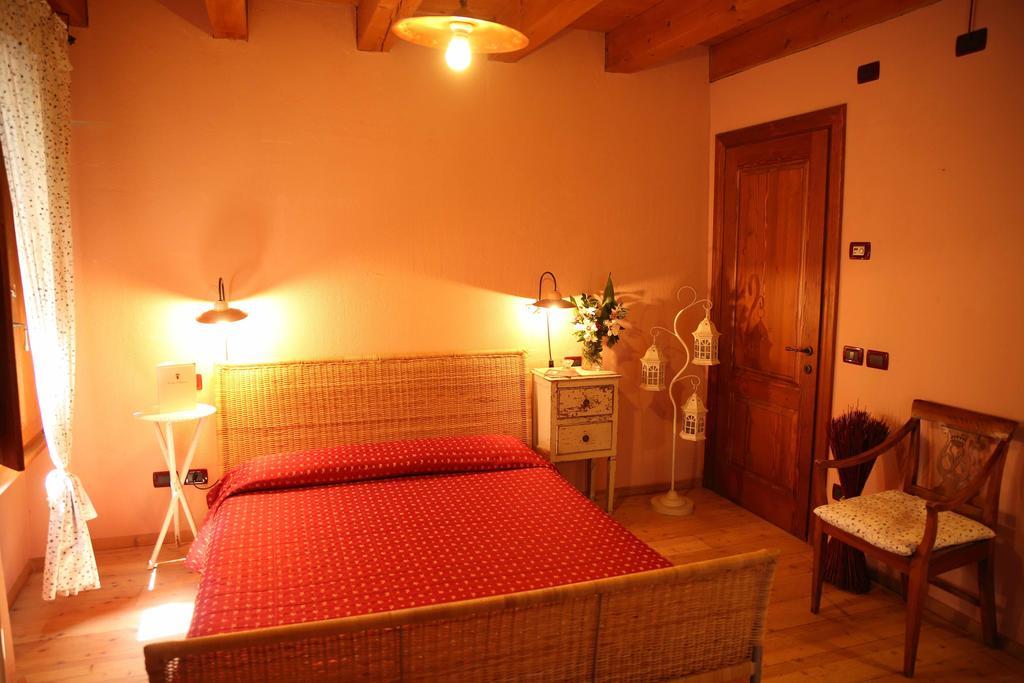 Agriturismo Corte Pellegrini San Martino Buon Albergo Oda fotoğraf